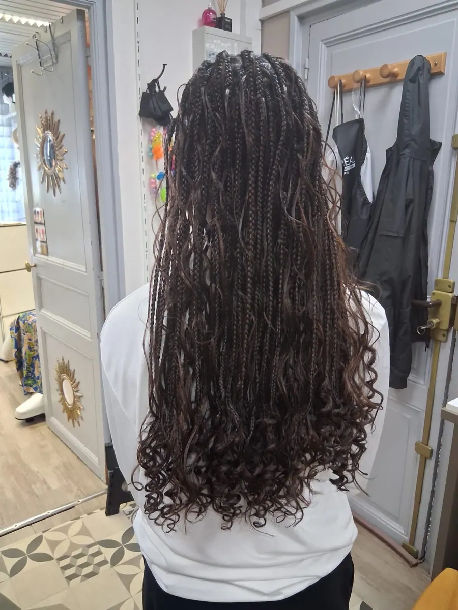 Tresses bohème, mèches châtain