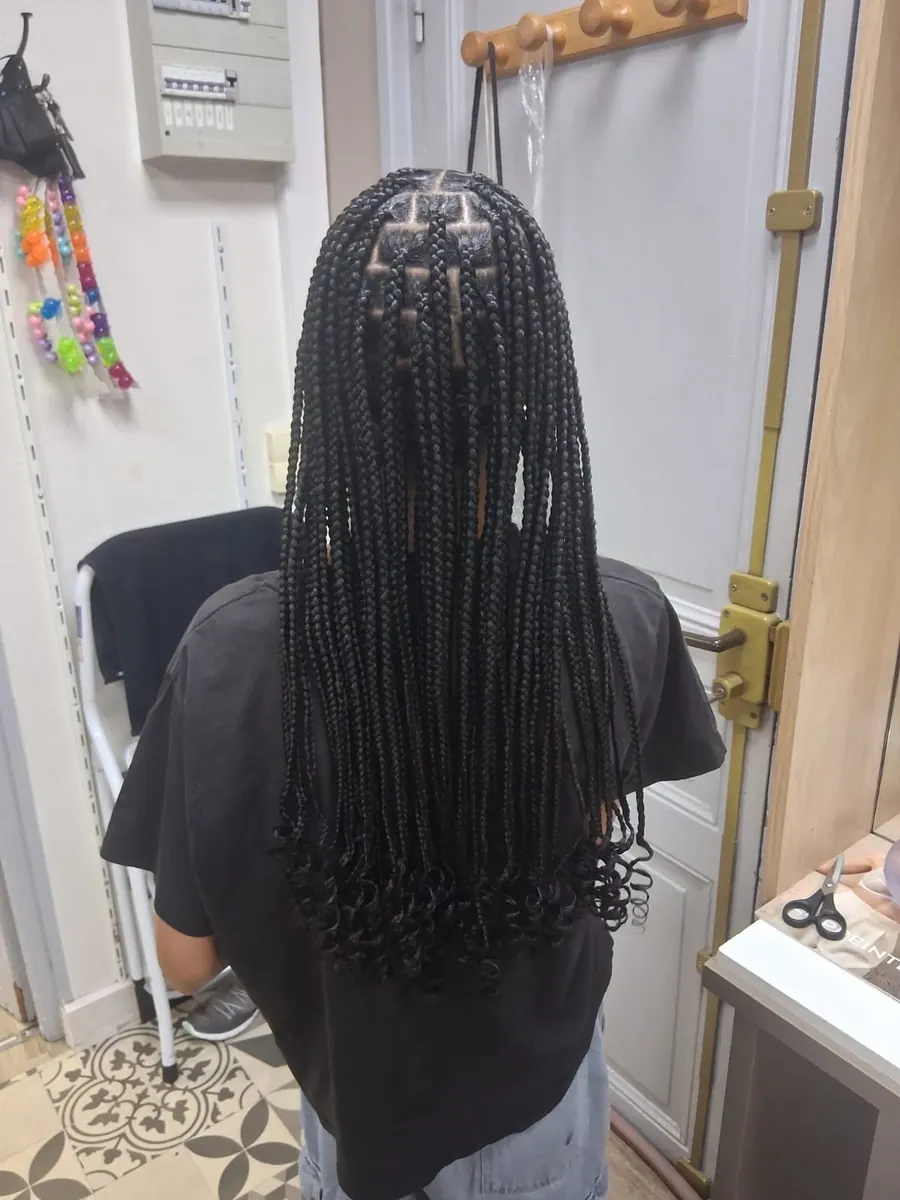 Box braids, pointes bouclées